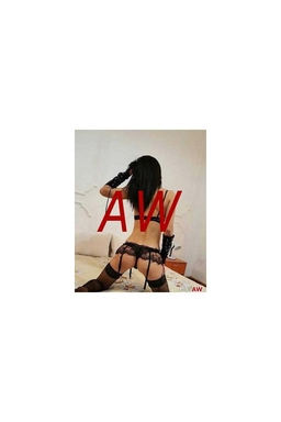 Aysha new escort luton