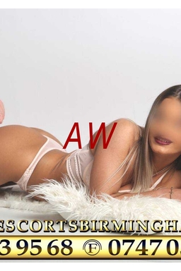 Anais-Birmingham-escort-9