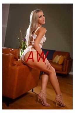 Karina  High Heels EScort London copy 3