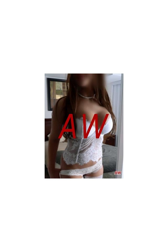 ef3a8d73-6105-412f-b395-5142fad7650a-1682011267549.webp