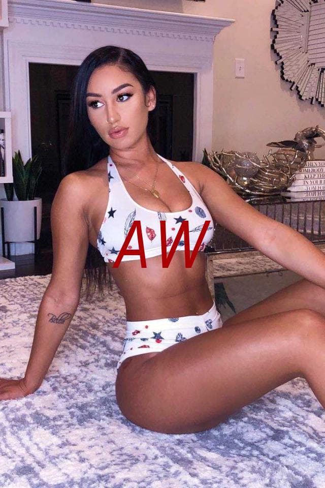 Escort Girl Almira