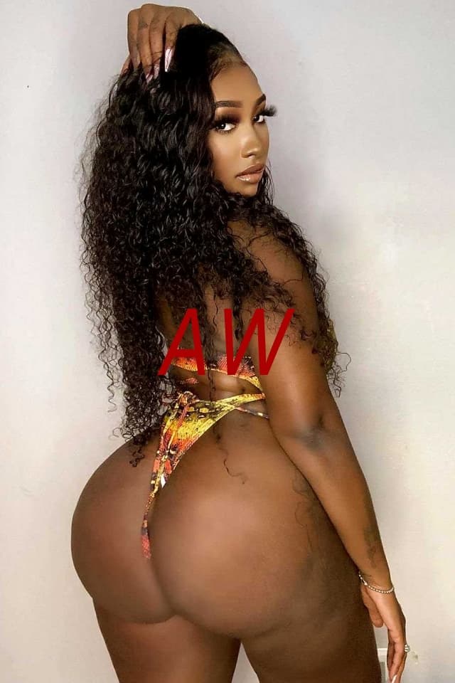 Sexy Ellen